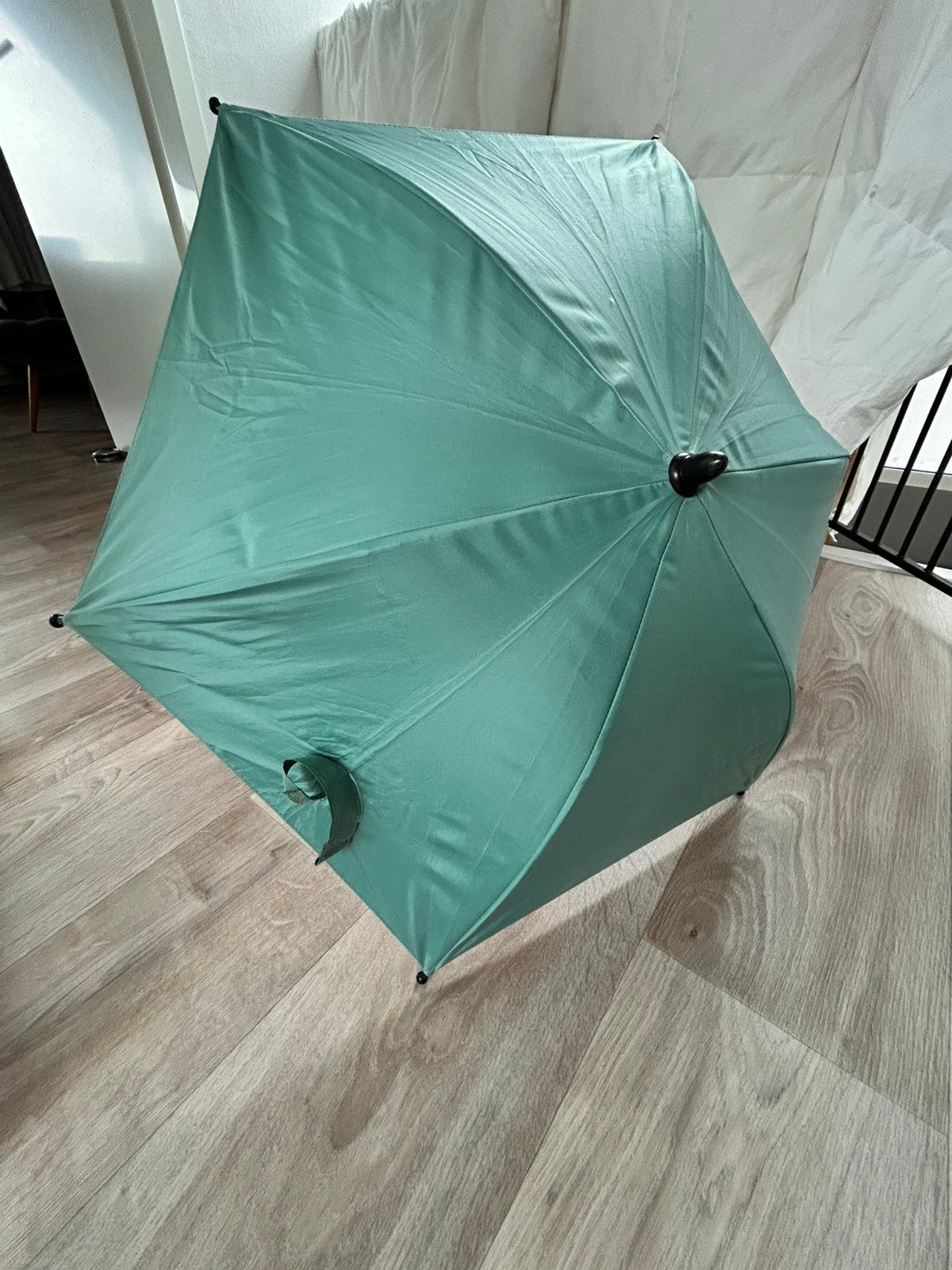 Te Koop!! Parasol kinderwagen / buggy - groen, Kinderen en Baby's, Ophalen, Zo goed als nieuw