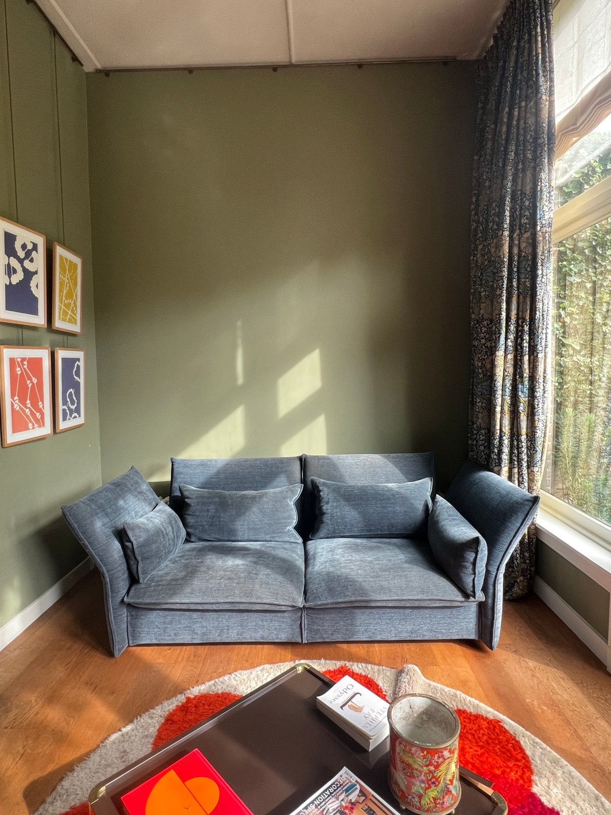 Vitra Mariposa 2,5-zits Barber & Orgerby, Ophalen, Gebruikt, 100 tot 125 cm, Driepersoons