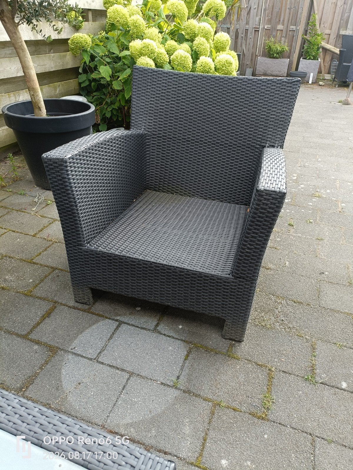 Gratis: Rotan Loungeset met Tafel en Stoel (excl. kussens), Gebruikt, Wicker, Stoel, Tuinset