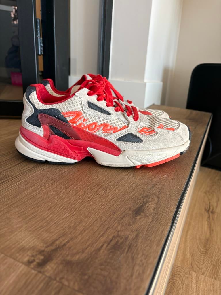 Adidas x Fiorucci Falcon sneakers maat 40, Verzenden, Gedragen, Wit, Sneakers of Gympen