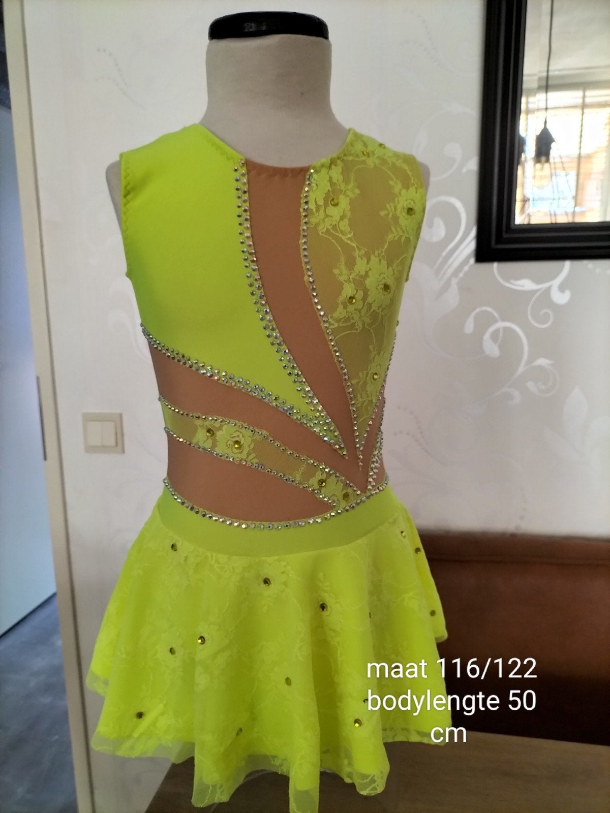Dans/twirl, Ophalen of Verzenden, Nieuw, Carnaval
