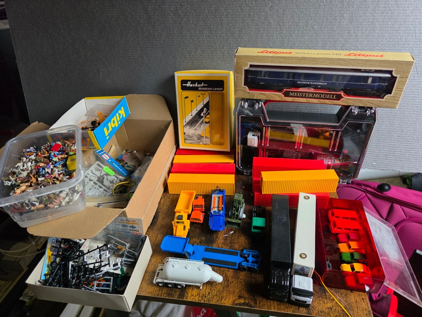 Grote HO collectie met Faller Car System en meer, Ophalen of Verzenden, Gelijkstroom of Wisselstroom, Brug, Tunnel of Gebouw, Overige merken