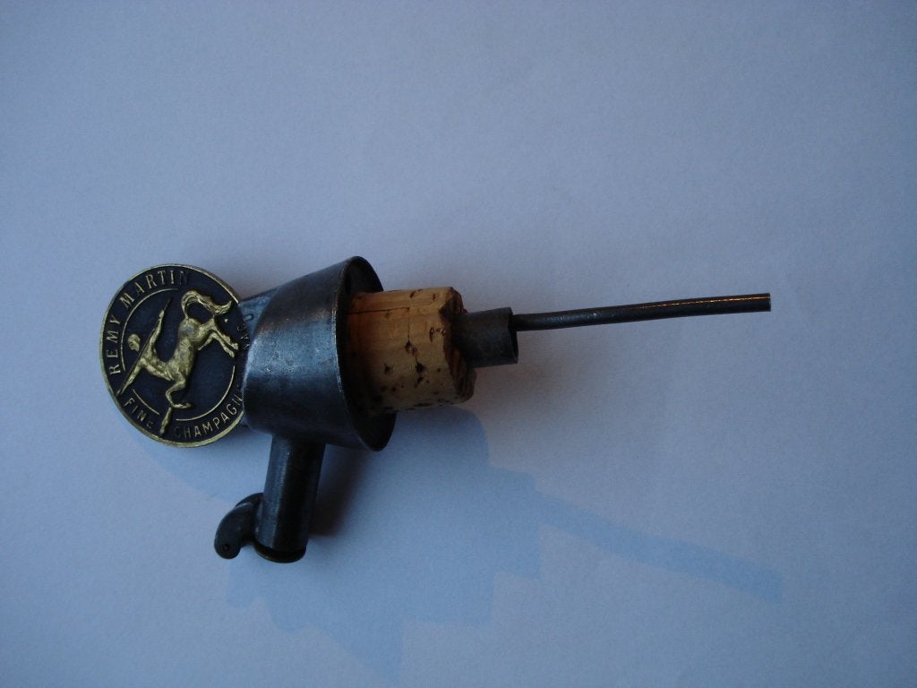 REMY MARTIN ,COGNAC, metalen schenktuit, Huis en Inrichting, Ophalen of Verzenden, Gebruikt