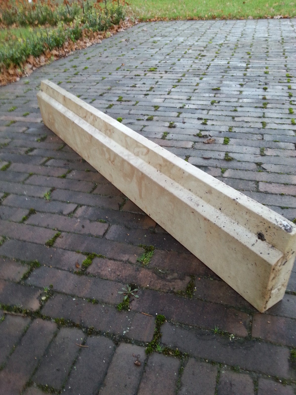 Betonnen Kantplank 105x15cm - Bouwmateriaal, Doe-het-zelf en Verbouw, Ophalen of Verzenden, Nieuw, Beton