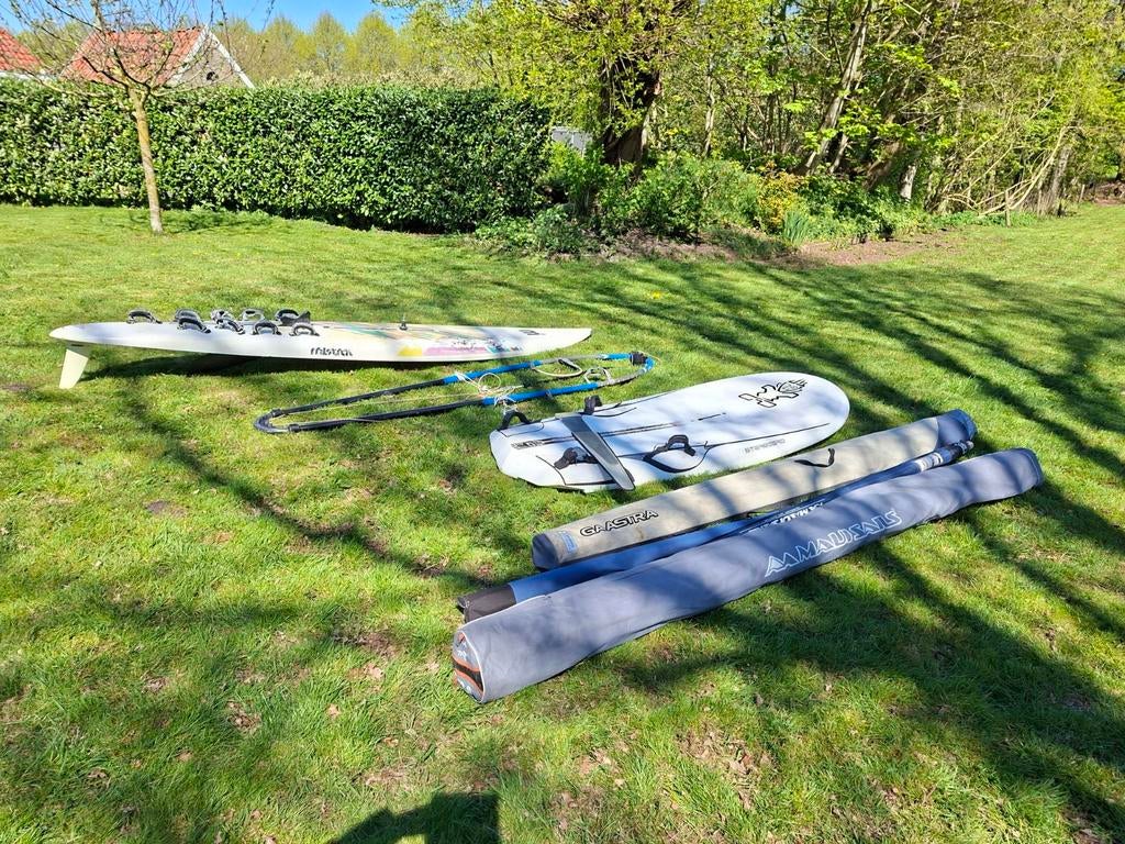 Starboard formula en mistral equipe, Watersport en Boten, Windsurfen, Verzenden, Gebruikt, Complete set