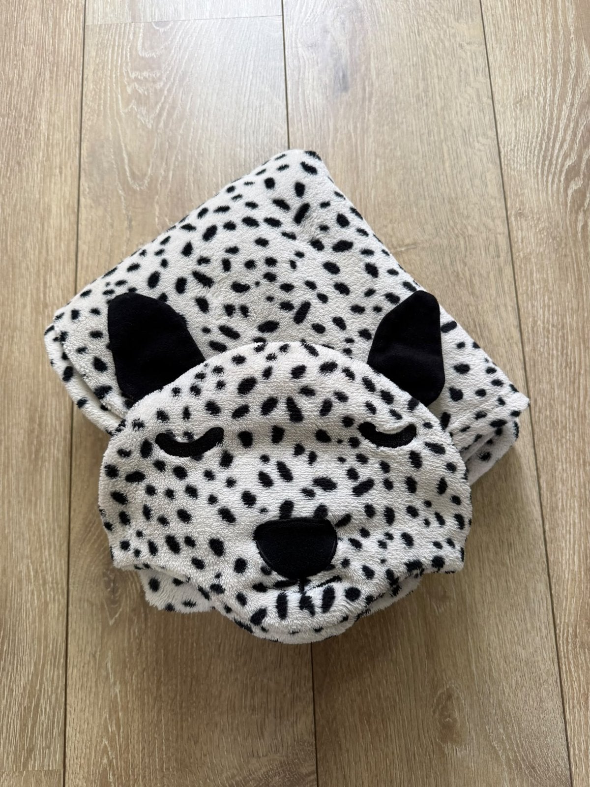 101 dalmatiërs snuggle deken met capuchon en mouwen, Gebruikt, Eenpersoons, Meerkleurig, Ophalen of Verzenden