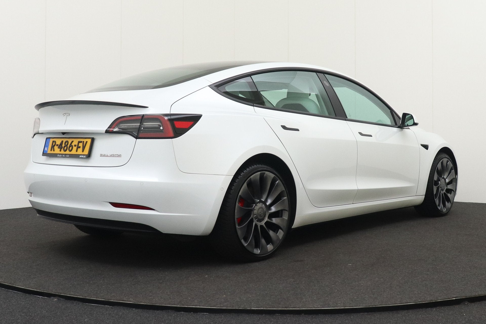 Tesla Model 3 Performance AWD 75 kWh (90% SOH) 463 PK 20'LMV, Auto's, Automaat, Dealer onderhouden, Gebruikt, 547 km