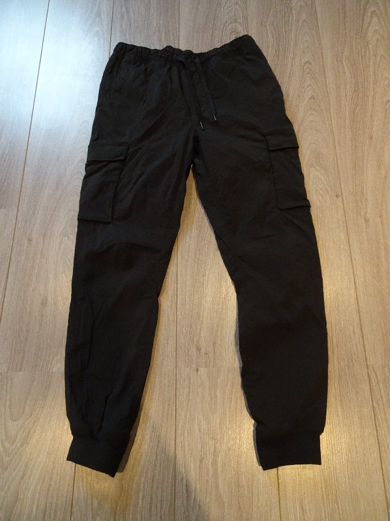 Zwarte jogger H&M maat M | joggingbroek | comfy herfst zgan, Maat 38/40 (M), H&M, Zwart, Ophalen of Verzenden