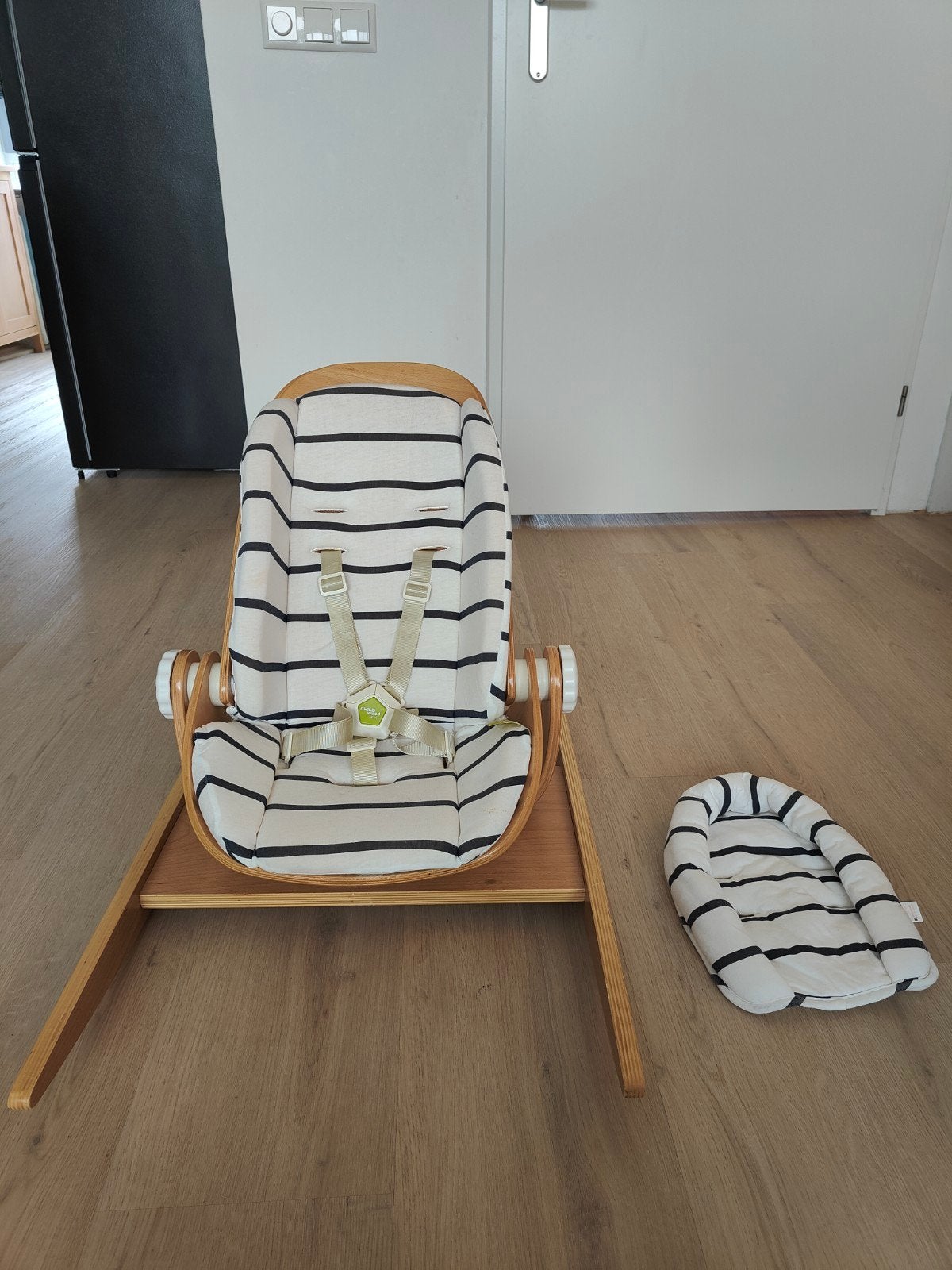 Childhome wipstoel ('wood rock'), Ophalen, Gebruikt, Overige typen, Gordel(s)
