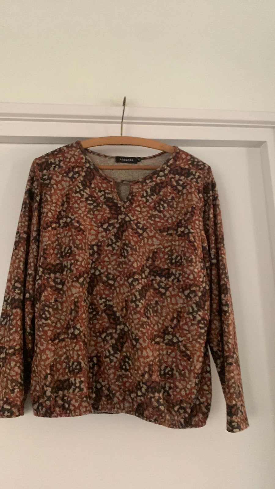 Pescara zgan Tops Shirt maat Large, Bruin, Maat 42/44 (L), Ophalen of Verzenden, Zo goed als nieuw