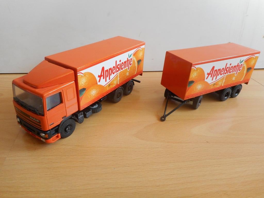 Lion Car Daf 95 Appelsientje met Trailer, Hobby en Vrije tijd, Modelauto's | 1:50, Ophalen of Verzenden, Zo goed als nieuw, Bus of Vrachtwagen