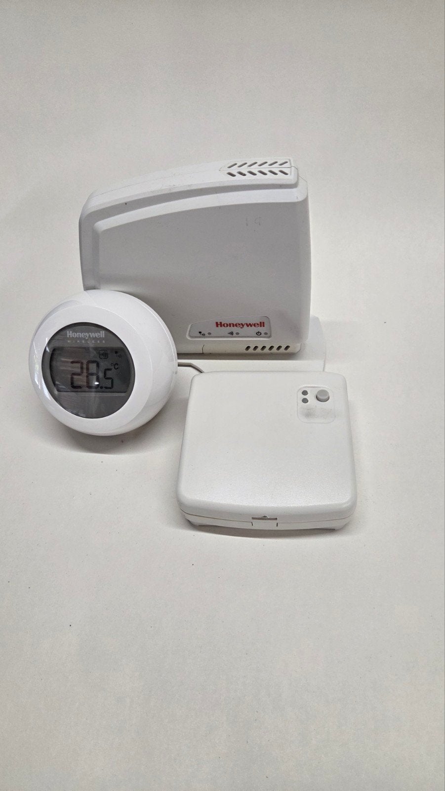 Honeywell draadloze thermostaatset – T87RF, BDR91 en RFG100, Ophalen of Verzenden, Slimme thermostaat, Zo goed als nieuw