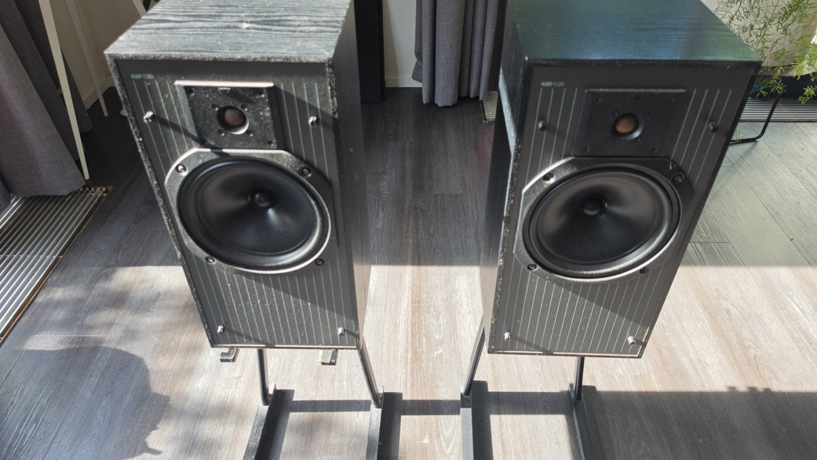 KEF C30 Boekenplank Luidsprekers - Klassiek Geluid