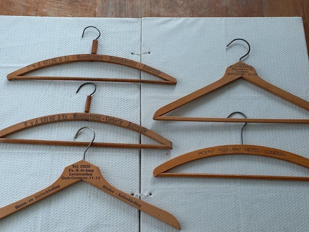 Brocante kledinghangers, Ophalen of Verzenden