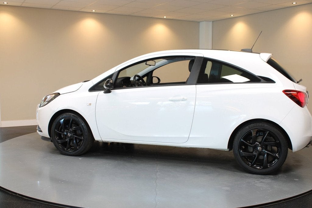 Opel Corsa 1.0 Turbo *Dealer OH* Carplay|17''|Navi|Cruise|Ai, Voorwielaandrijving, Lichtsensor, 1063 kg, Euro 6