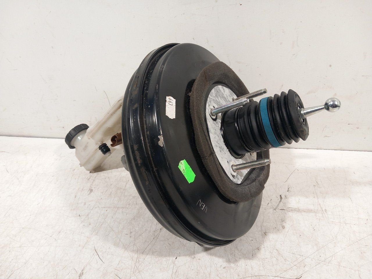 Rembekrachtiger Opel Corsa, Auto-onderdelen, Onderdelen@venauto.nl, Van der Ven Autorecycling B.V., Gebruikt, Ettenseweg 76, 4706 PB Roosendaal, The Netherlands