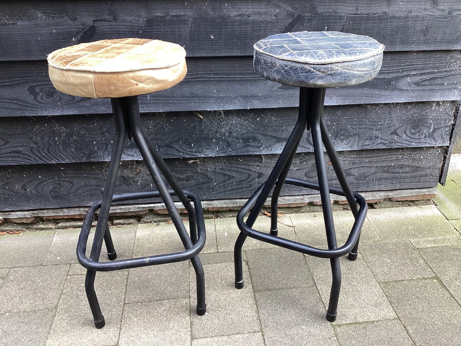 Barkrukken., 2 krukken, Ophalen, In hoogte verstelbaar, 60 tot 90 cm