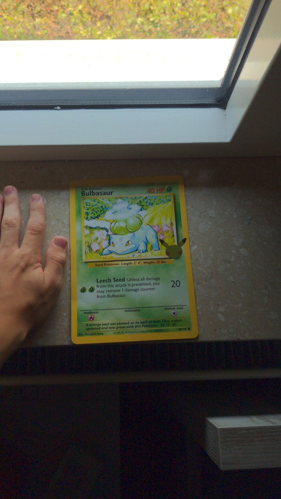 GROTE Bulbasaur Pokémon Kaart 25th Anniversary Celebrations, Ophalen of Verzenden, Zo goed als nieuw, Losse kaart