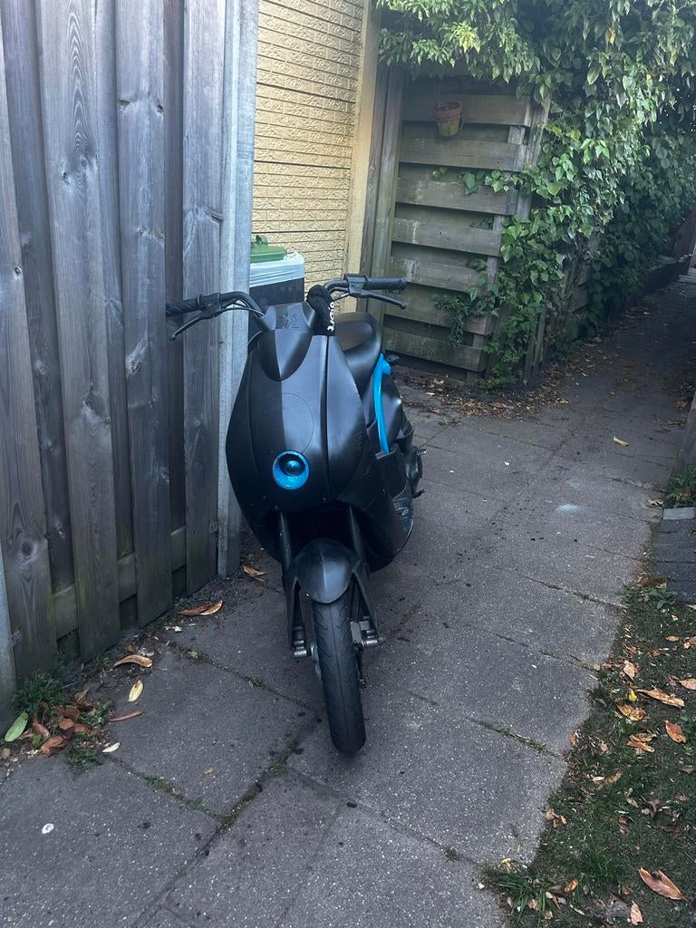 Peugeot Ludix met geel kenteken, Fietsen en Brommers, Snorfietsen en Snorscooters, Ophalen of Verzenden, Gebruikt, Benzine, Peugeot