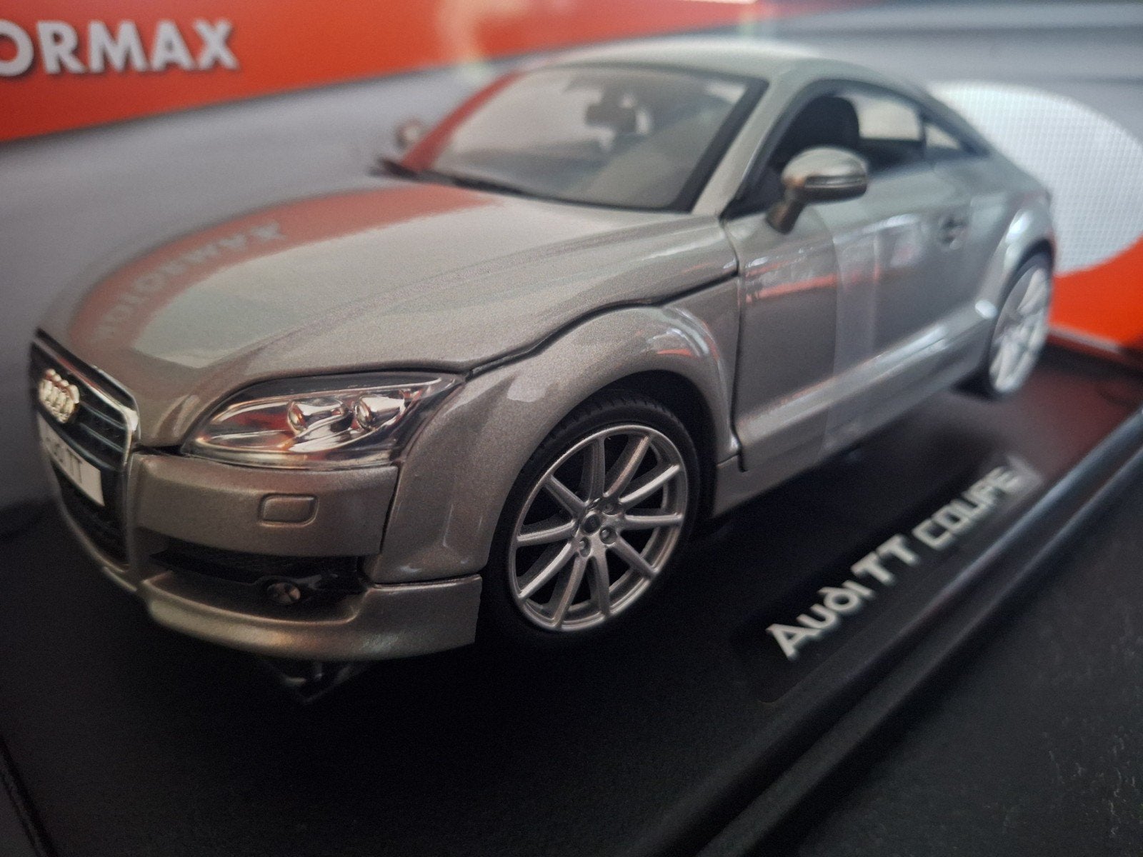 Audi TT Coupe Schaal 1:18, Nieuw, Ophalen of Verzenden, Motormax, Motormax