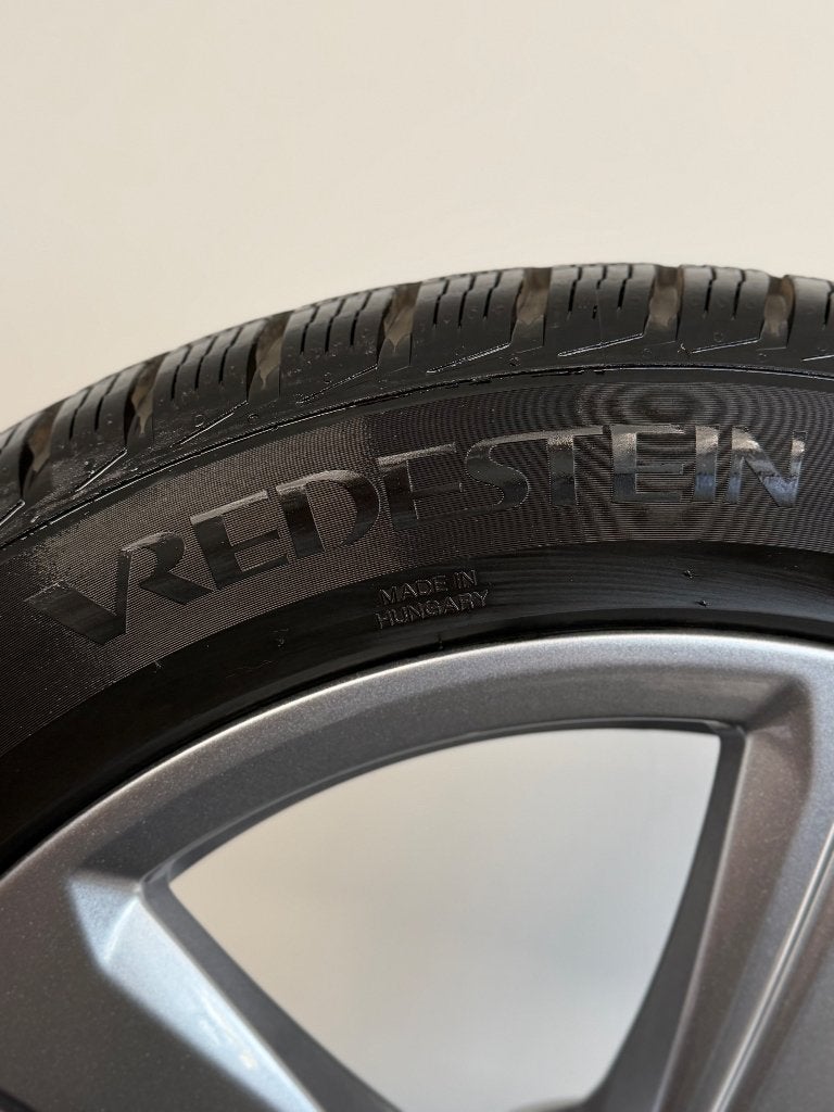 DEMOSET 19” Audi Q3 velgen + all season banden, 255 mm, Banden en Velgen, Nieuw, All Season