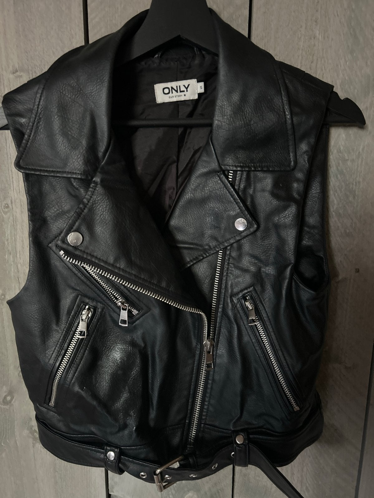 ONLY Zwart Imitatie Leren Gilet - Maat S, Ophalen of Verzenden, Zo goed als nieuw, Maat 36 (S), Zwart