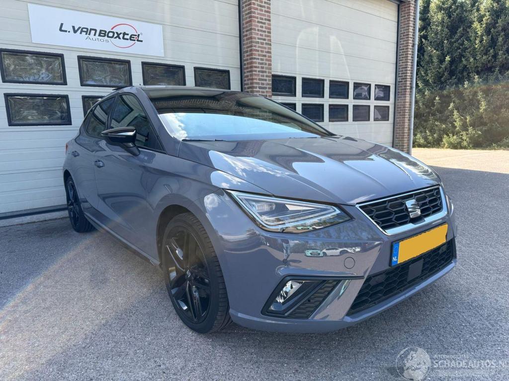 SEAT Ibiza 1.0 TSI FR Automaat Pano Navi Clima 8587 Km NAP !, Auto diversen, Automaat, Overige carrosserieën, Benzine, Seat
