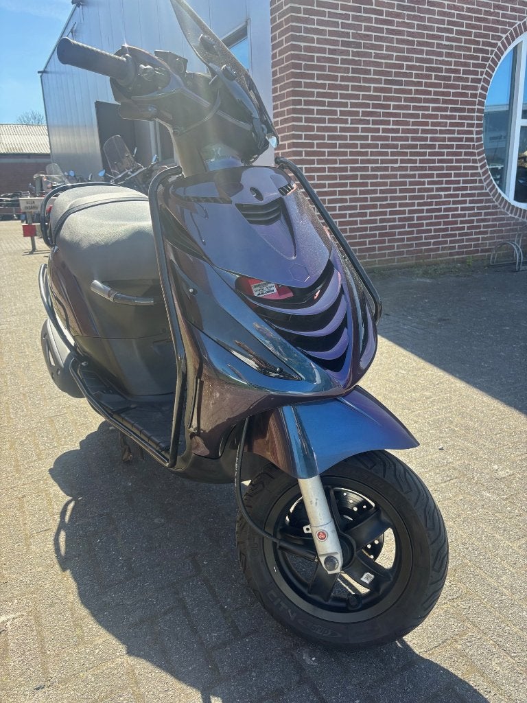 Piaggio Zip 50cc IGET 2018 | Grote beurt | Rijklaar, Fietsen en Brommers, Scooters | Piaggio, Ophalen, Gebruikt, Maximaal 45 km/u