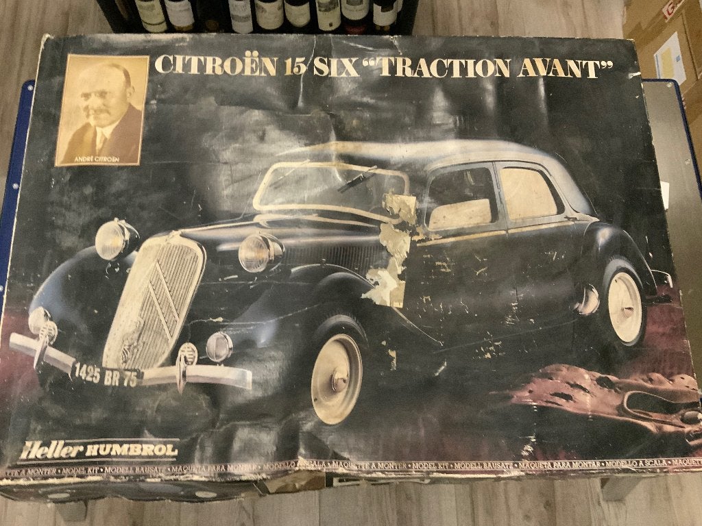 Zeldzame Citroen Traction Avant Heller 1:8 eerste generatie, Ophalen, Auto, Groter dan 1:32, Nieuw
