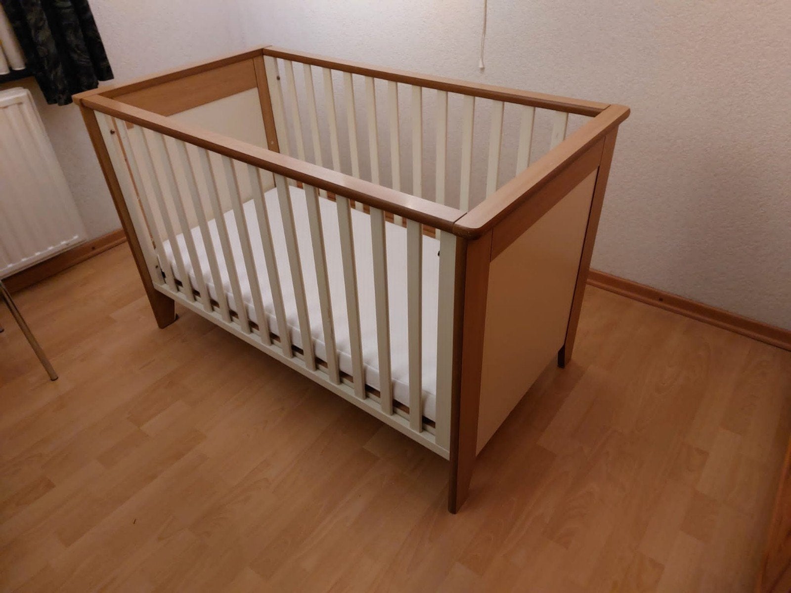 Babykamer set: Ledikant, commode en wandplank, Ophalen, Gebruikt, 50 tot 70 cm, 100 cm of meer