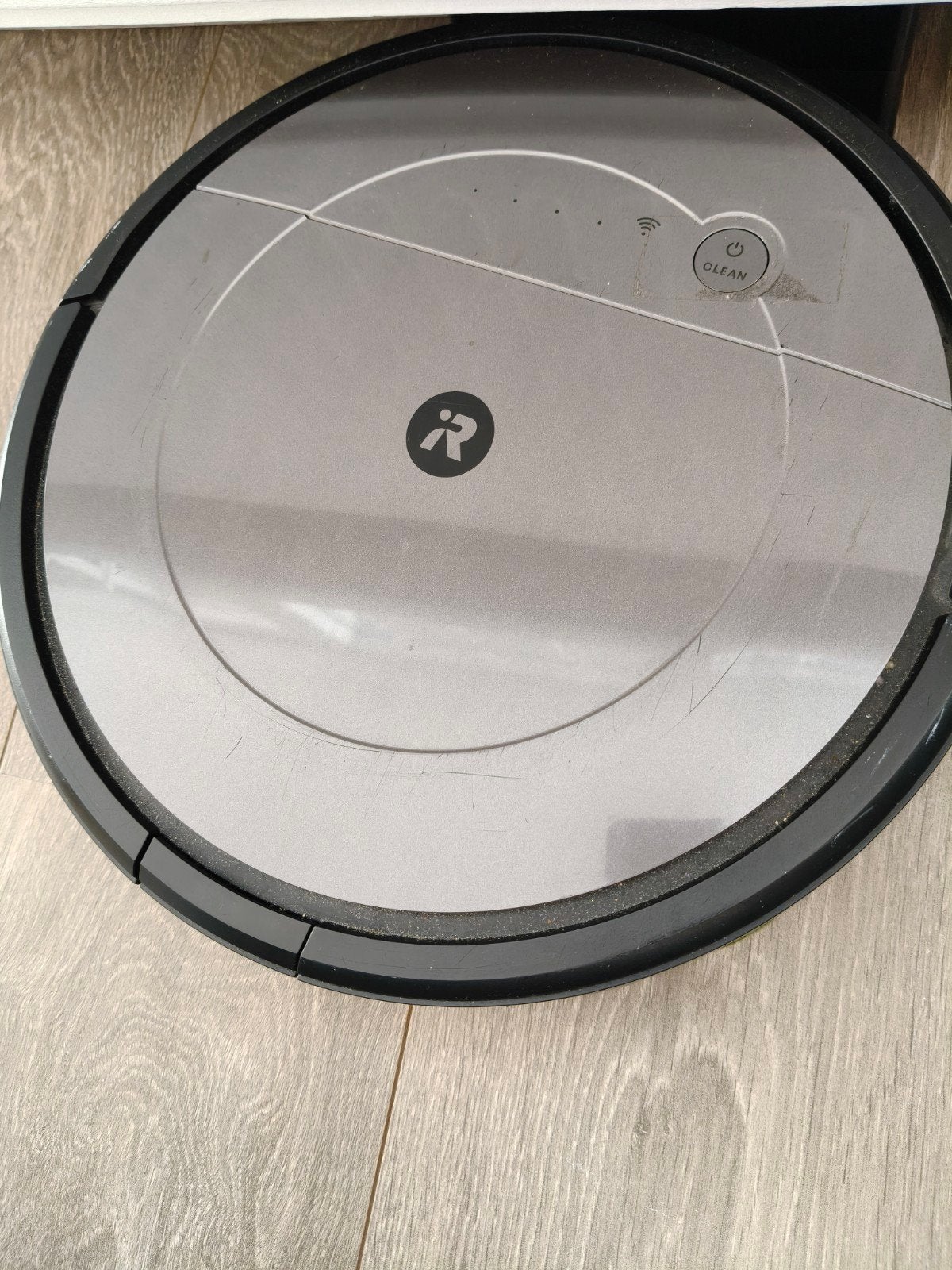 iRobot Roomba Robotstofzuiger met Oplaadstation, Ophalen, Gebruikt, IRobot, Robotstofzuiger
