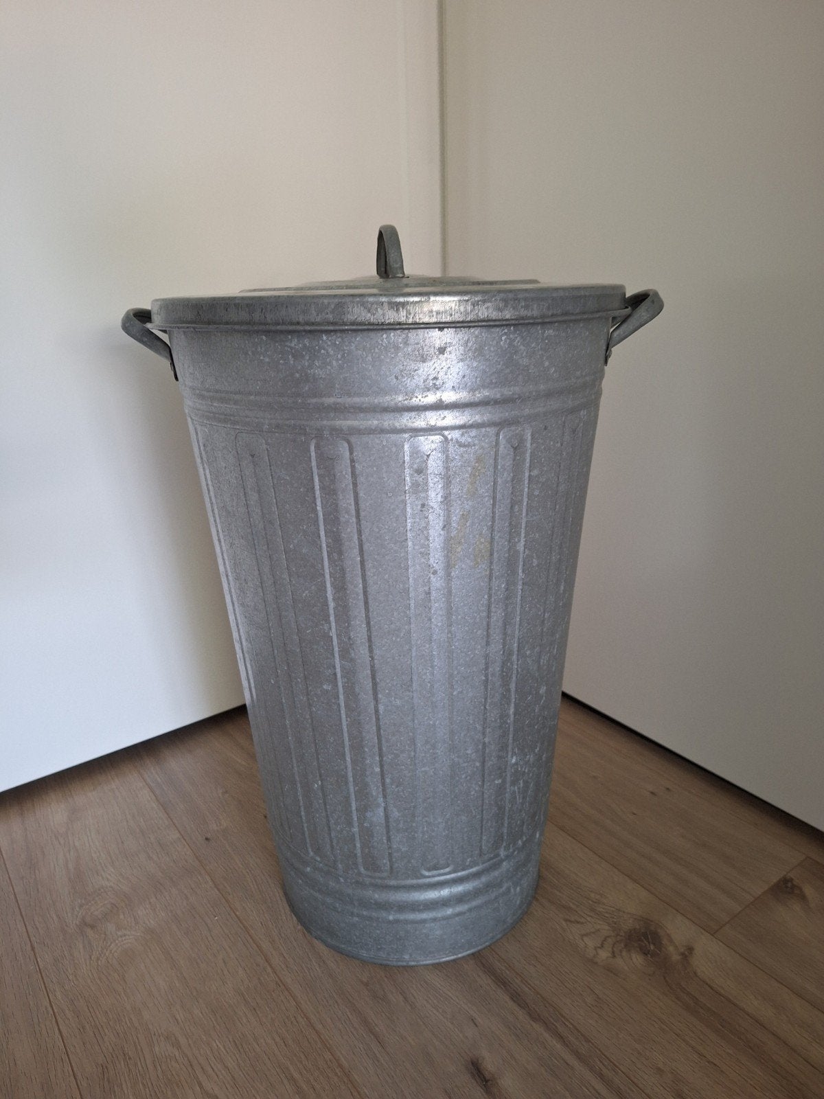 zinken "emmer" met deksel, Ophalen, Gebruikt, 10 tot 20 liter, Overige materialen