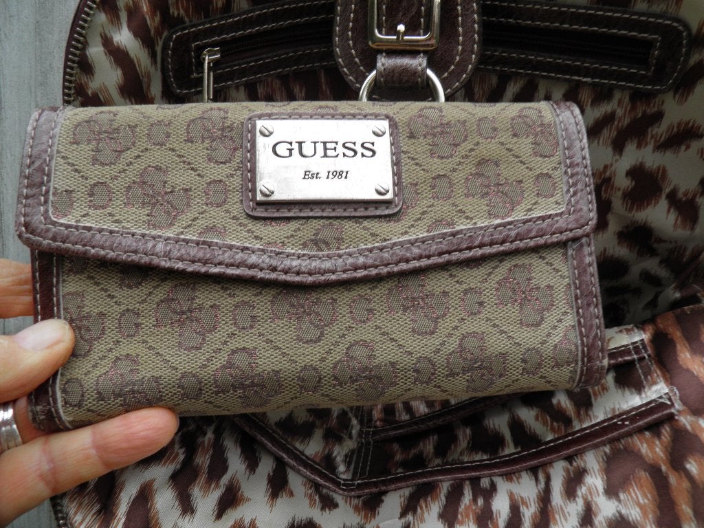 guess  portemonnee, Sieraden, Tassen en Uiterlijk, Ophalen of Verzenden, Zo goed als nieuw, Overige kleuren, Handtas