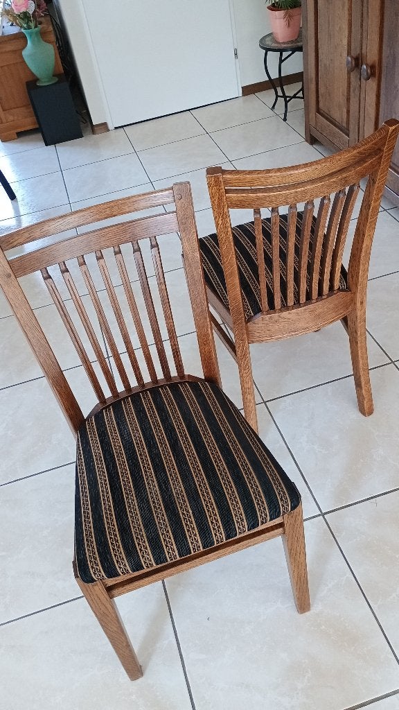 Stijlvolle eethoek stoelen, Huis en Inrichting, Stoelen, Ophalen, Bruin, Zo goed als nieuw, Stof