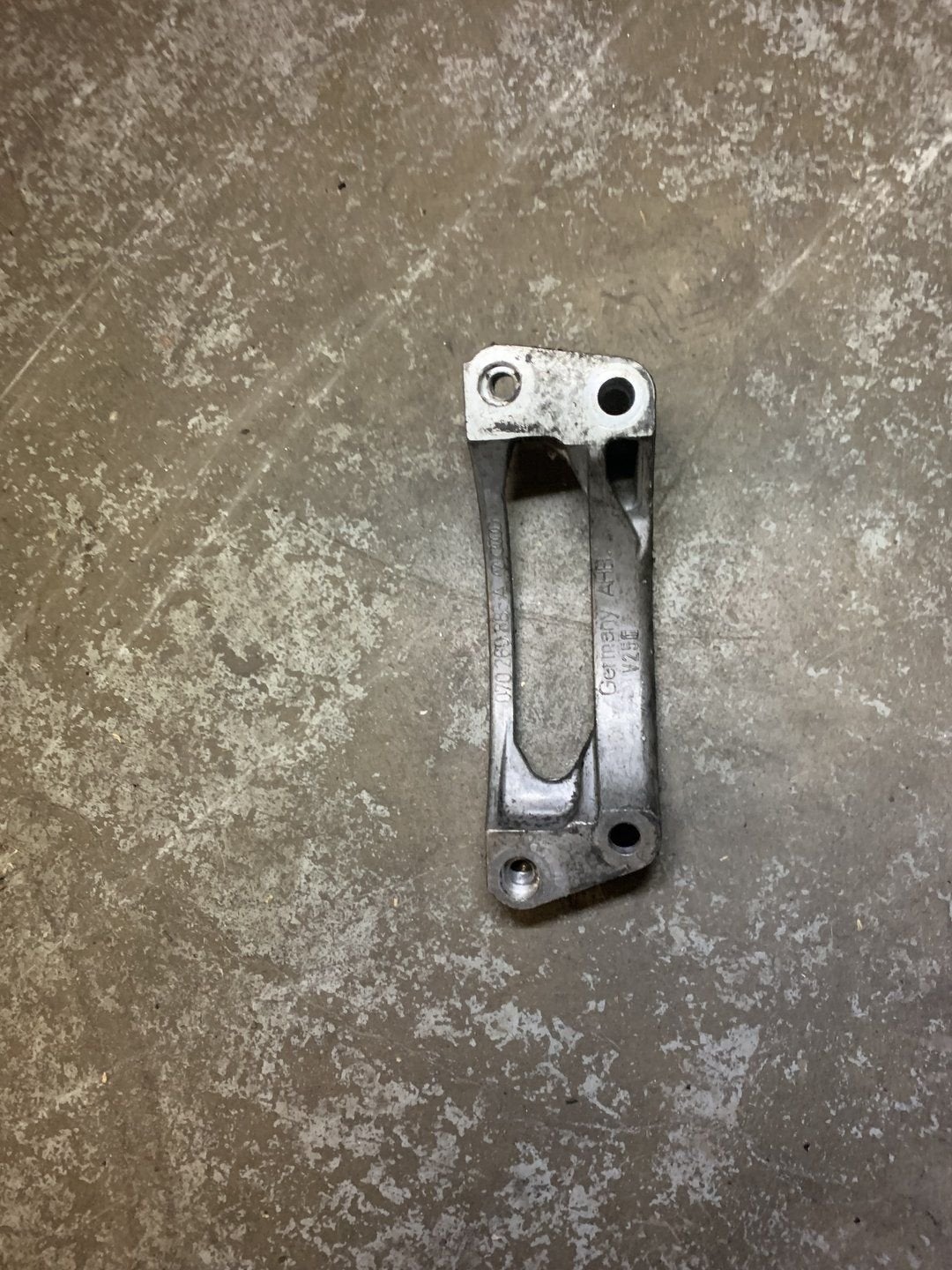 Volkswagen T5 2.5 aircopomp adapter, Gebruikt, -, Volkswagen, -