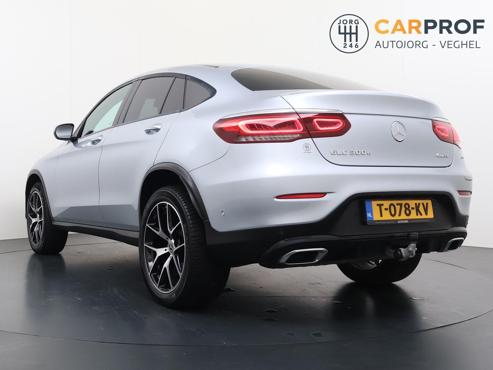 Mercedes-Benz GLC-klasse Coupé 300e 4MATIC Premium AMG | Tr, Auto's, Automaat, 1940 kg, 14 kWh, Gebruikt