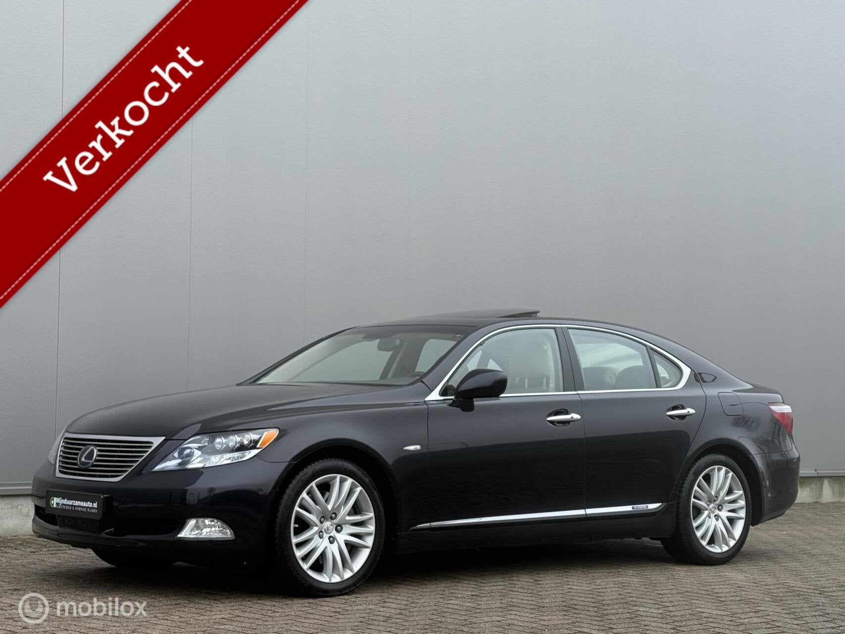 Lexus LS 600h Exe aut. , Schuifdak Dealer, Full options, Auto's, Lexus, Automaat, Gebruikt, 394 pk, 2245 kg