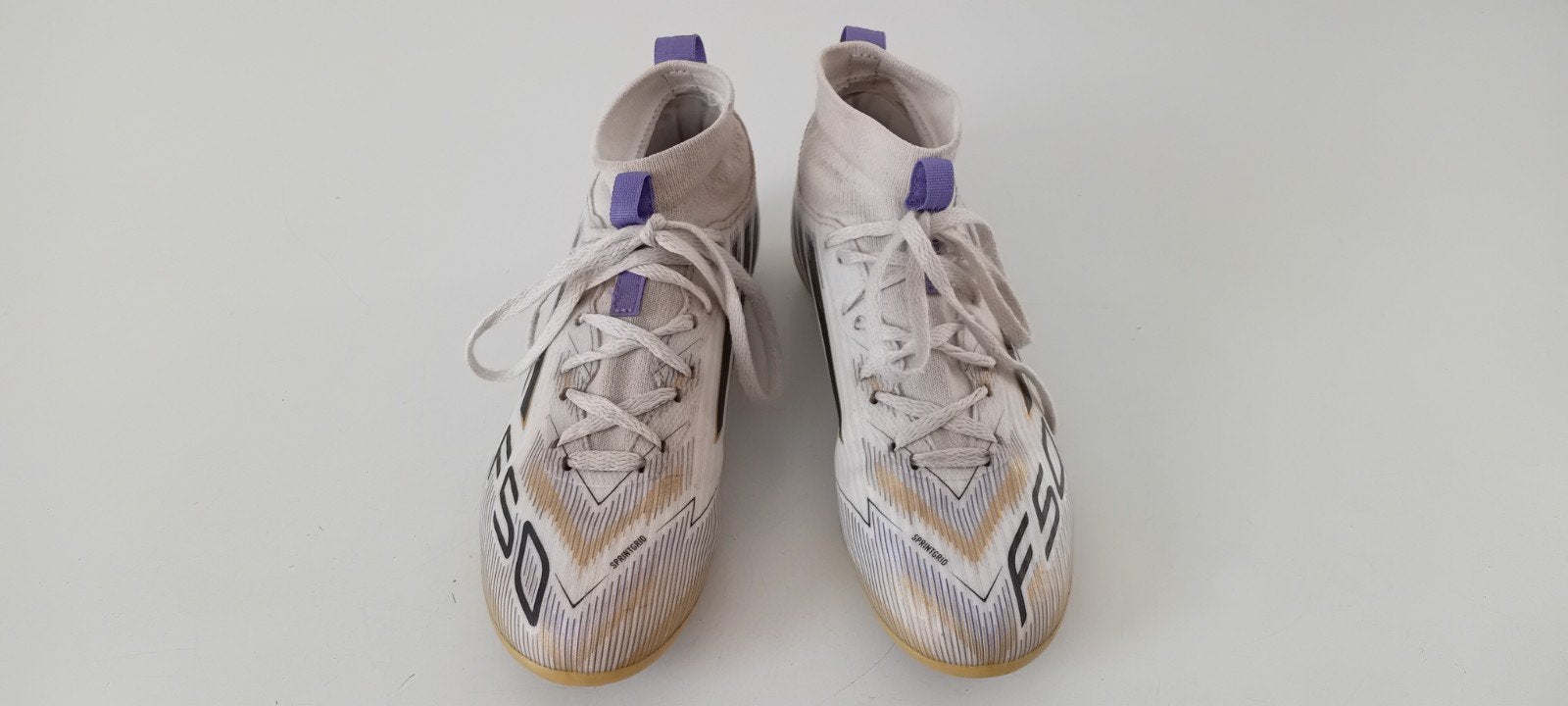 Adidas F50 voetbalschoenen maat 35,5, Maat XS of kleiner, Ophalen, Gebruikt, Schoenen