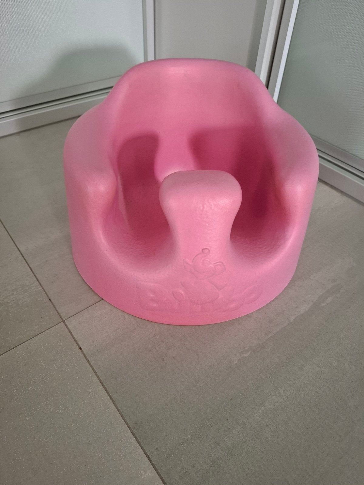 Roze Bumbo vloerstoeltje voor baby's, Kinderen en Baby's, Kinderstoelen, Ophalen of Verzenden, Zo goed als nieuw, Overige typen