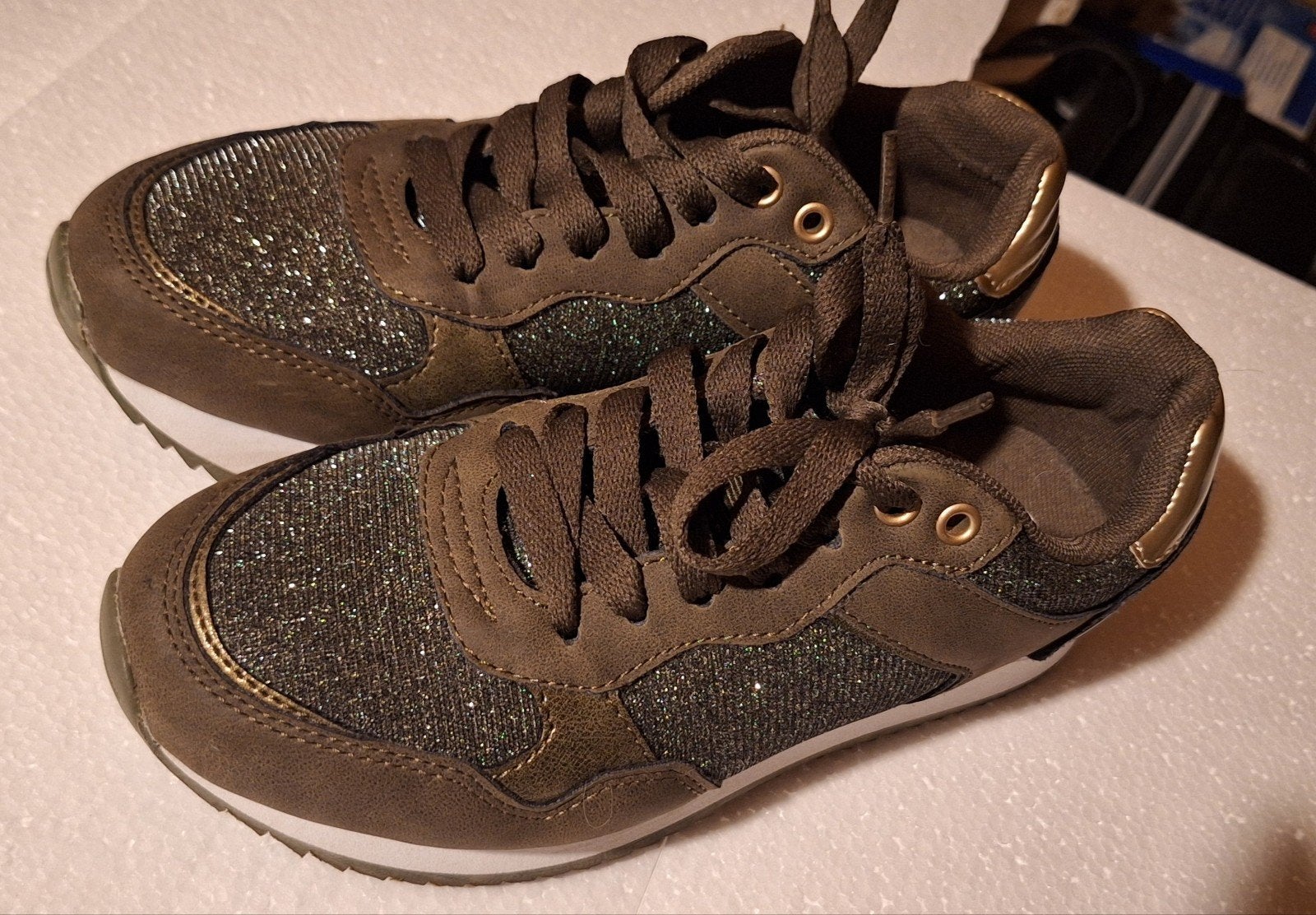 Sneakers dames maat 36, Ophalen of Verzenden, Zo goed als nieuw, Sneakers of Gympen