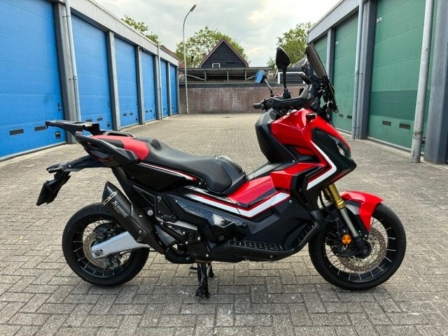 ZEER NETTE HONDA X-ADV 750 BOUWJAAR 2017, Fietsen en Brommers, Ophalen, 6 versnellingen, 750 cc, Overige modellen