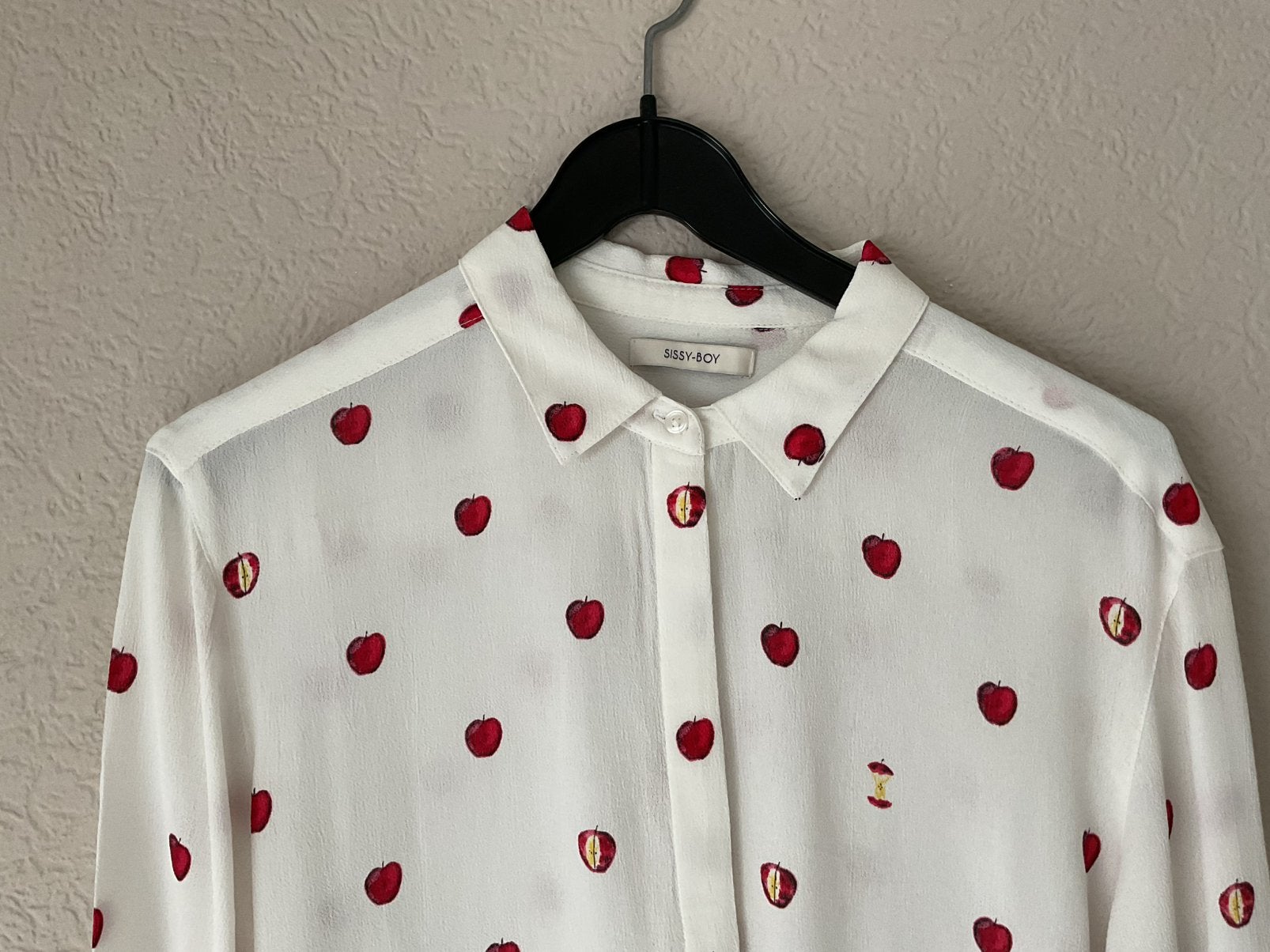 Mooie blouse van Sissy Boy, wit met appeltjes. Mt M, Kleding | Dames, Ophalen of Verzenden, Zo goed als nieuw, Wit