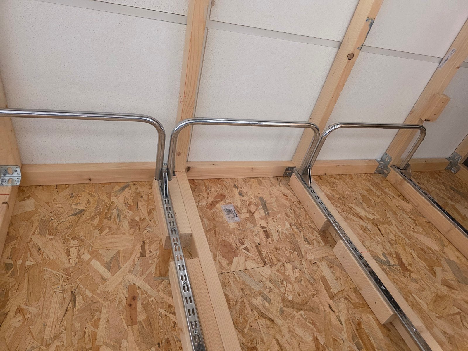 12 stuks gebruikt retailsysteem - Kledingrekken/Presentatie, Ophalen of Verzenden, Onbekend, Onbekend, Onbekend