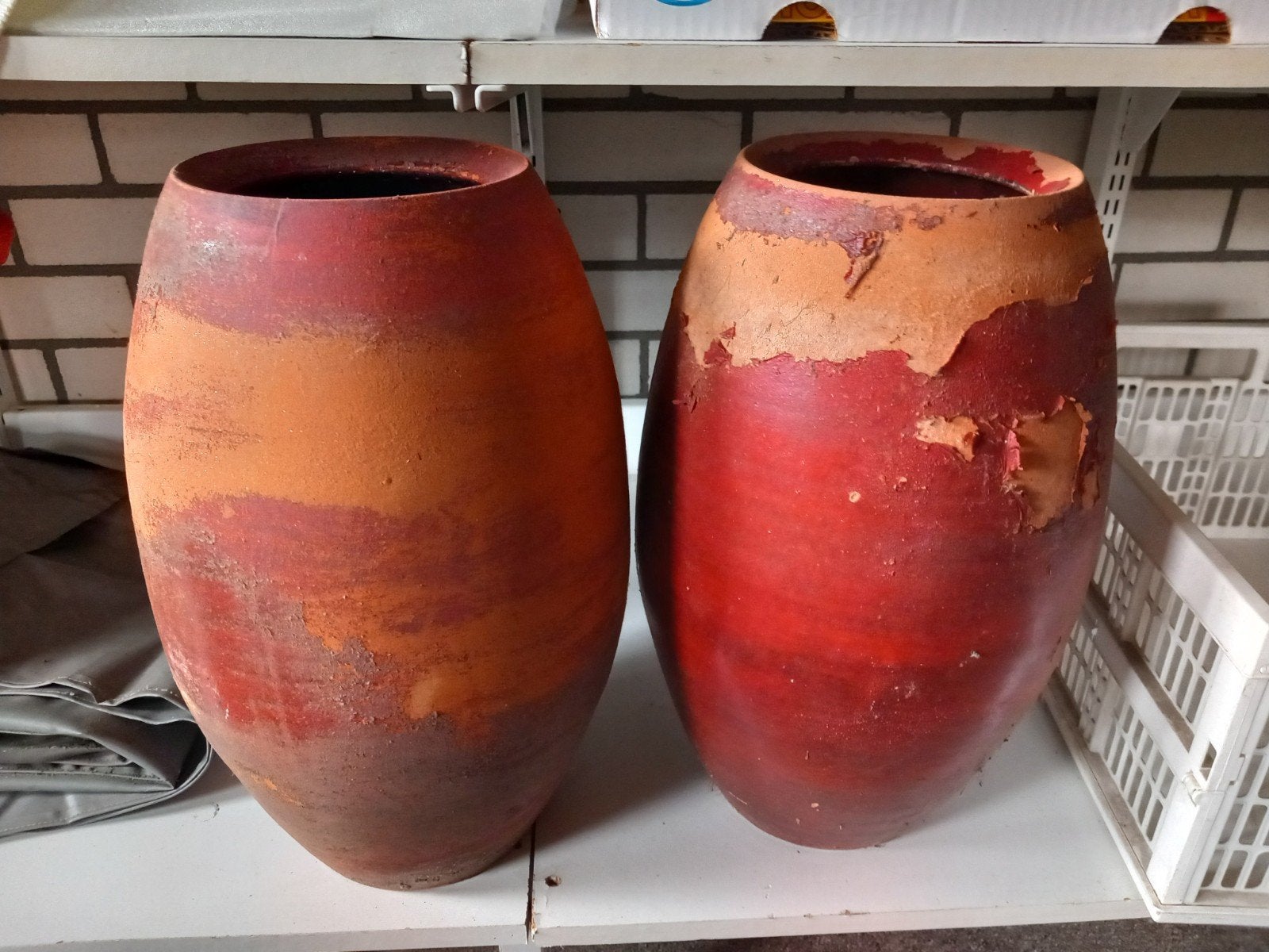 Twee bloempotten - decoratief, Tuin en Terras, Ophalen, Gebruikt, Rond, Beton