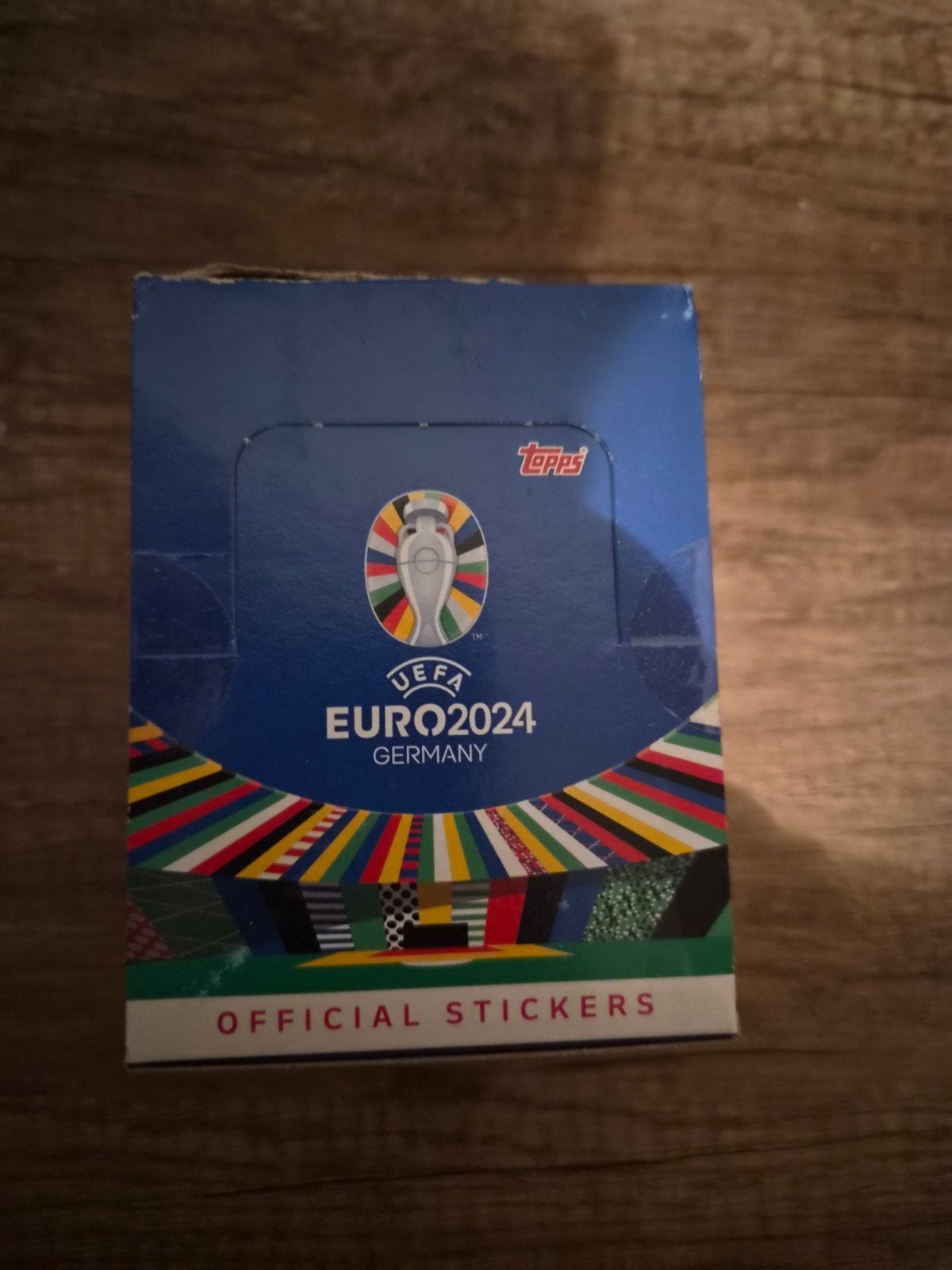 Topps UEFA EURO 2024 Stickers Box - Nieuw, Verzenden, Nieuw, Stickers en Plaatjes