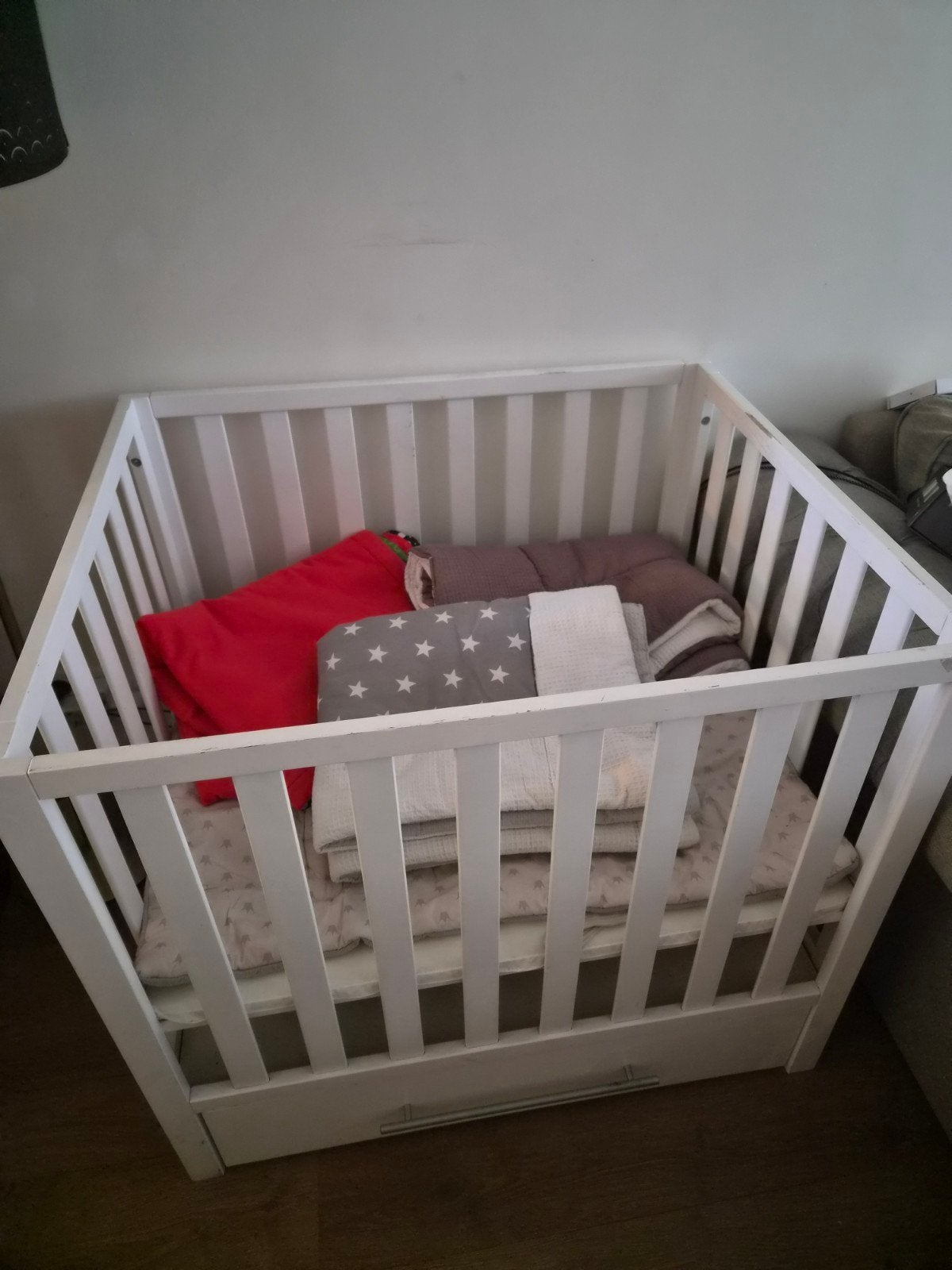 Box met lade, 3 boxkleden en 1 speelkleed, Gebruikt, 70 tot 85 cm, Minder dan 140 cm, Ophalen