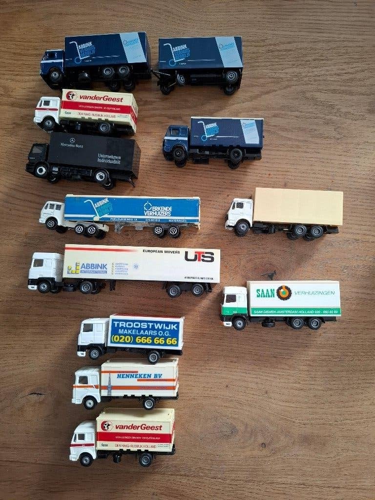 Efsi en Majorette verzameling vrachtwages - verhuisbedrijf, Ophalen of Verzenden, Gebruikt, Bus of Vrachtwagen, Efsi