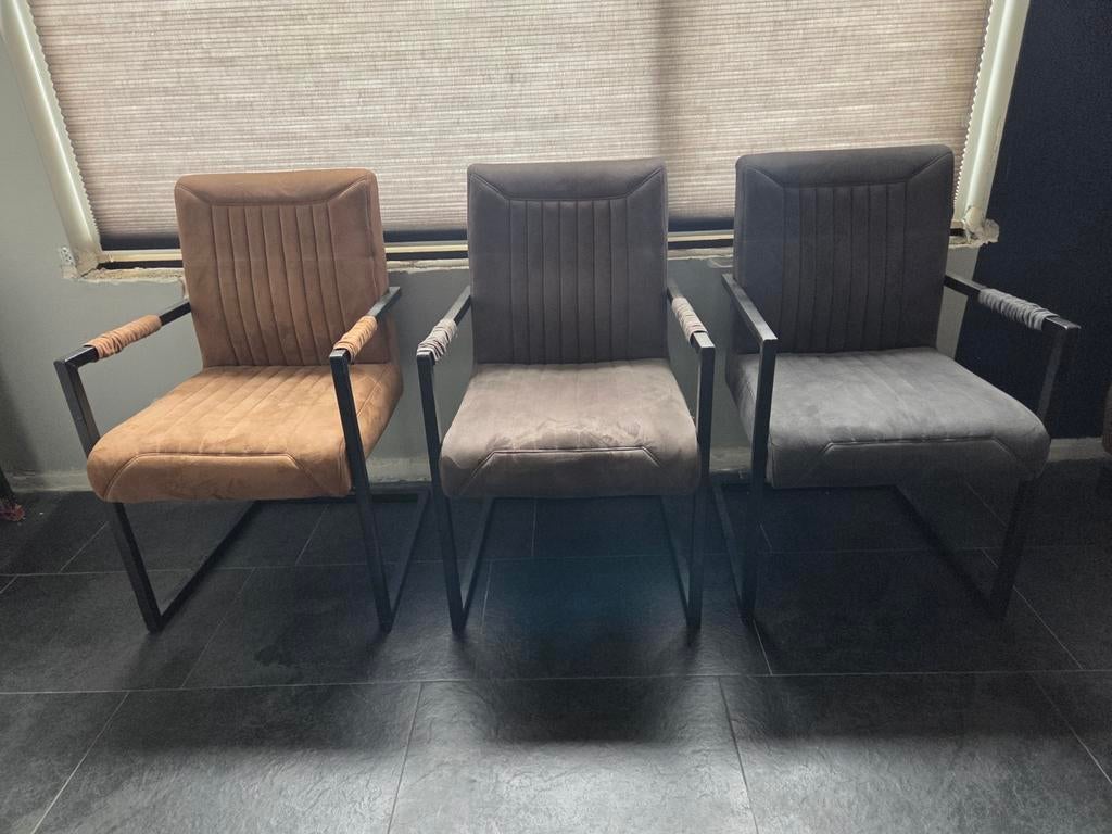 6 eettafelstoelen GRATIS, Ophalen of Verzenden, Gebruikt