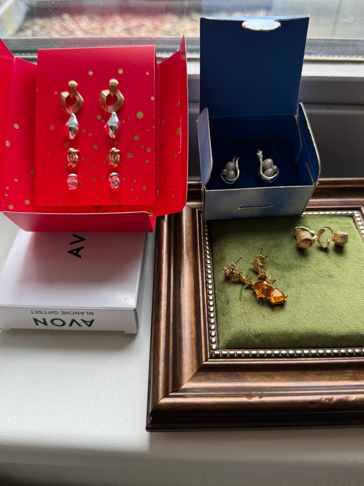 Partij AVON oorbellen, Overige materialen, AVON, Avon, Ophalen of Verzenden