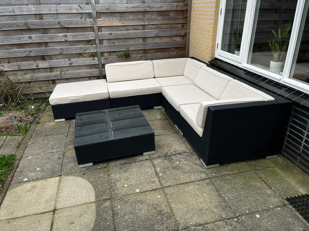 Wicker loungeset met kussens en opbergbox, Ophalen, 5 zitplaatsen, Gebruikt, Loungeset